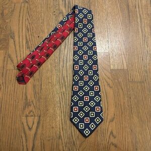 Vintage Tommy Hilfiger Necktie 100% Italian Silk Made in USA